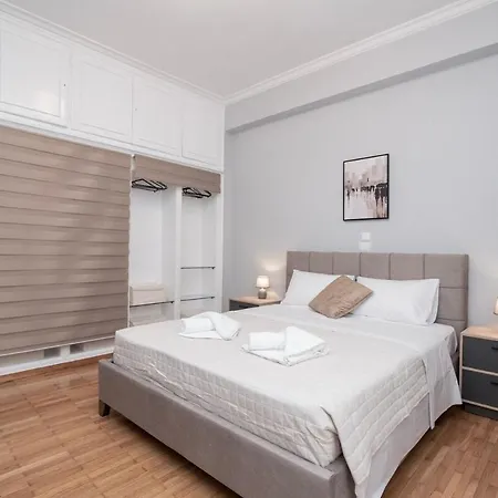 Athenshomes New For Explorers 5 Br Athens