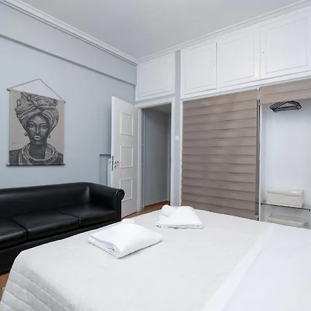 Athenshomes New For Explorers 5 Br * Athens