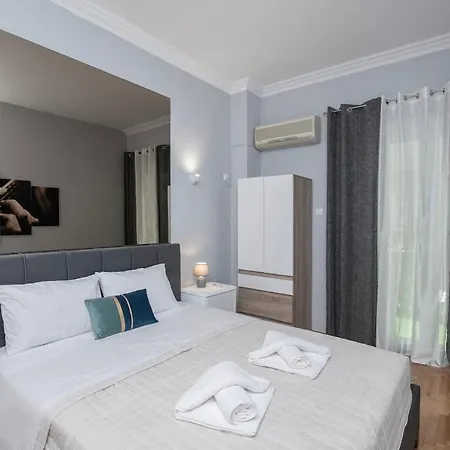 Athenshomes New For Explorers 5 Br * Athens