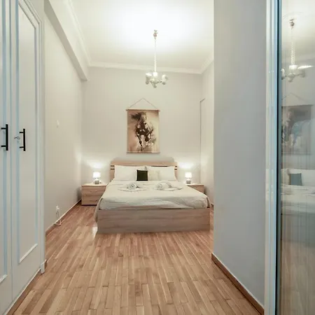 Athenshomes New For Explorers 5 Br
